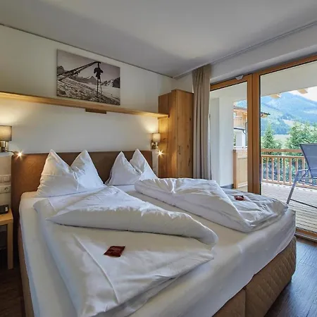 Apartment In Muehlbach Am Hochkoenig With Balcony