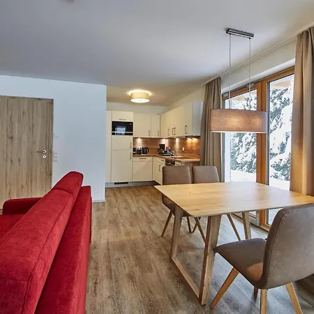 Apartment In Muehlbach Am Hochkoenig With Balcony Mühlbach am Hochkönig