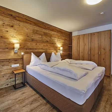 Appartement Apartment In Muehlbach Am Hochkoenig With Balcony *